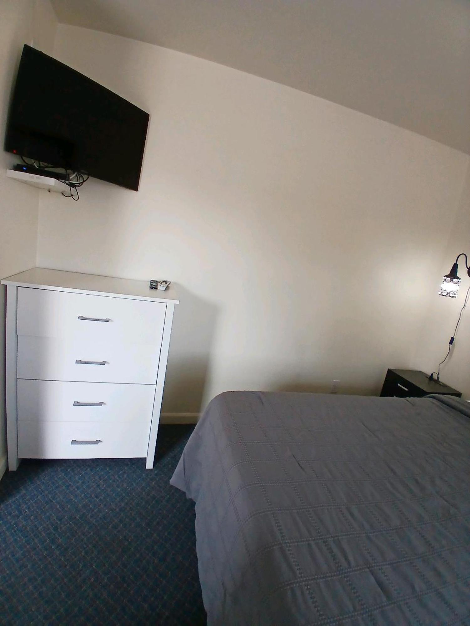 Silver Lakes Inn Hayden Экстерьер фото