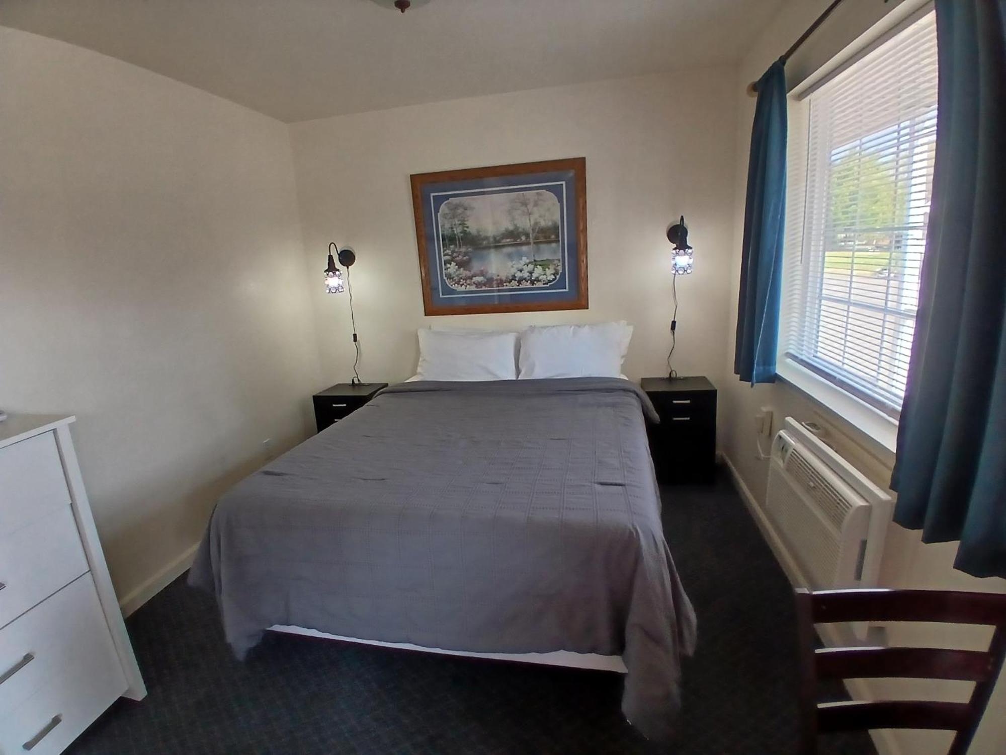 Silver Lakes Inn Hayden Экстерьер фото