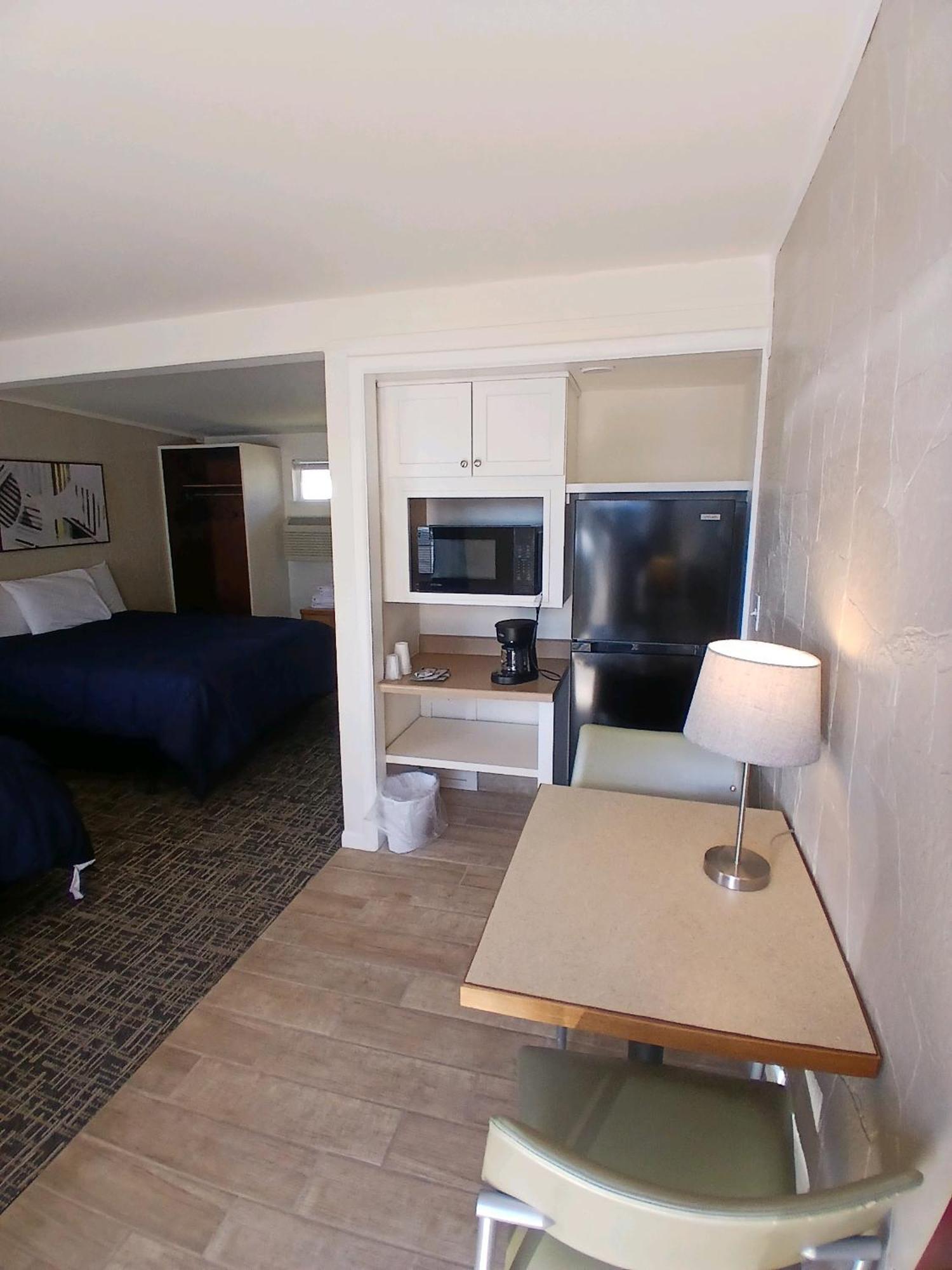 Silver Lakes Inn Hayden Экстерьер фото